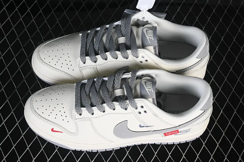 All categories Nk SB Dunk Series Nk SB Dunk Low High-end customized low-top sneakers Nike SB Dunk Low joint model High-end customized low-top casual sneakers HH7518-084